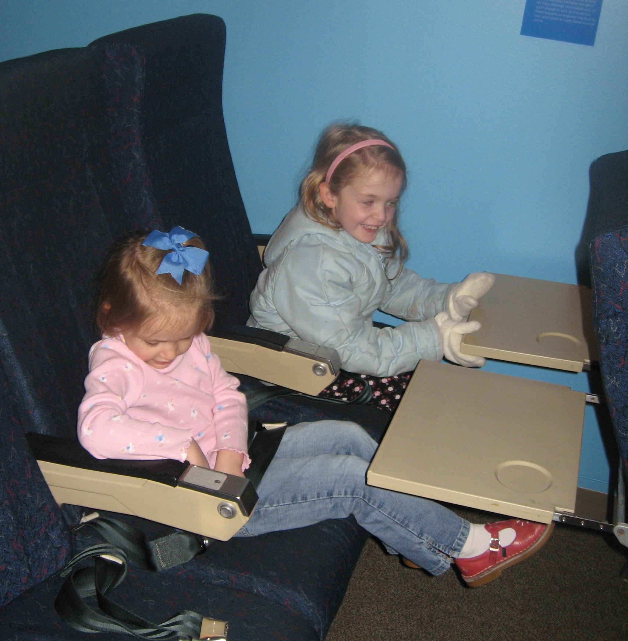2008_03_28 CnJ airplane seats.jpg